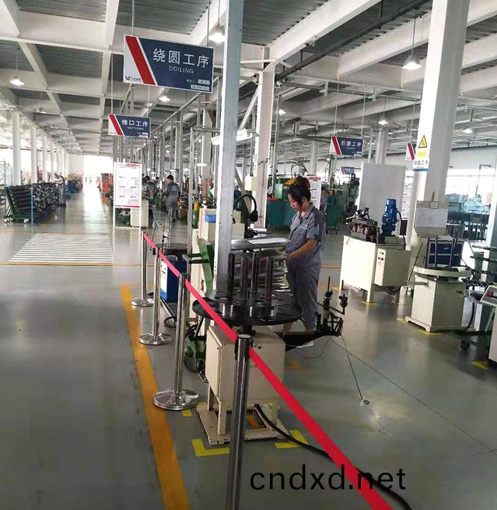 活(huo)塞(sai)環(huan)生産(chan)線(xian)液壓站